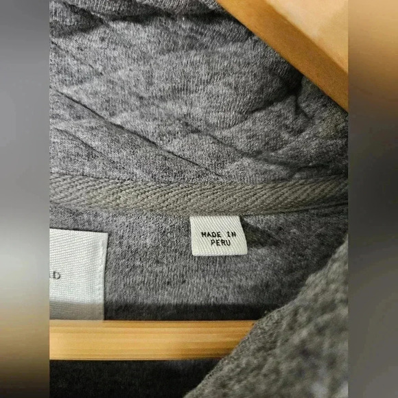 Billy Reid Diamond Quilt Shawl - Picture 5 of 7